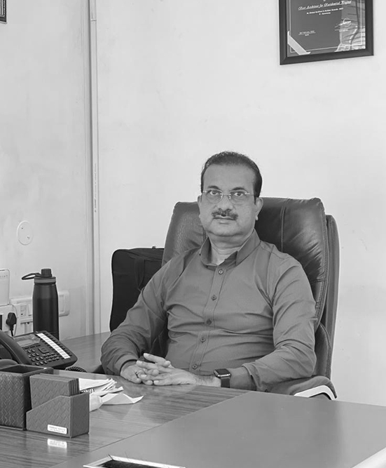 Mr. Mithilesh Giri